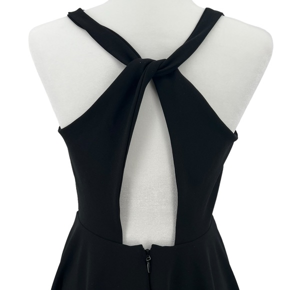 NWT LuLus Black Wonder Whirl Black Twist Back V-neck Skater Dress Women's Size S - Picture 5 of 16